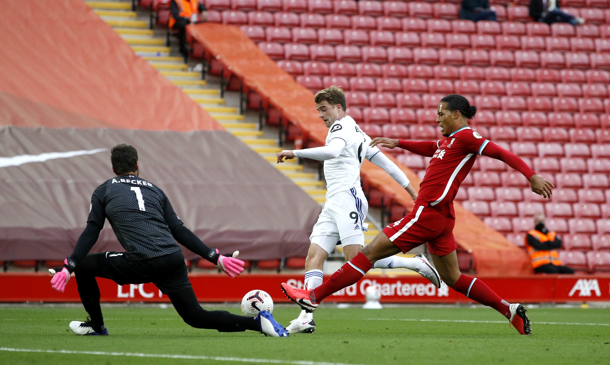 用克拉克的 用克拉克的